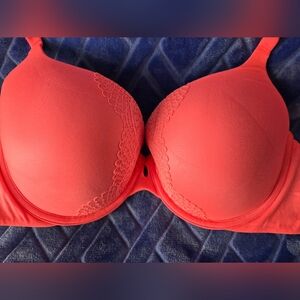 Coral Lace Trim Bra -- Victoria Secret -- Body By Victoria